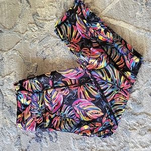 Tropic Like It's Hot Crop